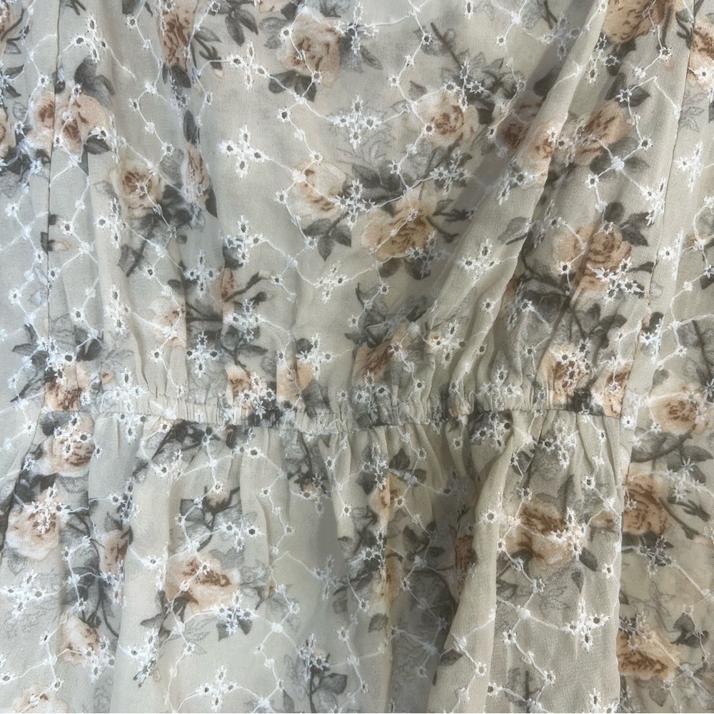 Milk and Honey blouse floral corset with lace-up detailing on the front Size: XL - Picture 6 of 10